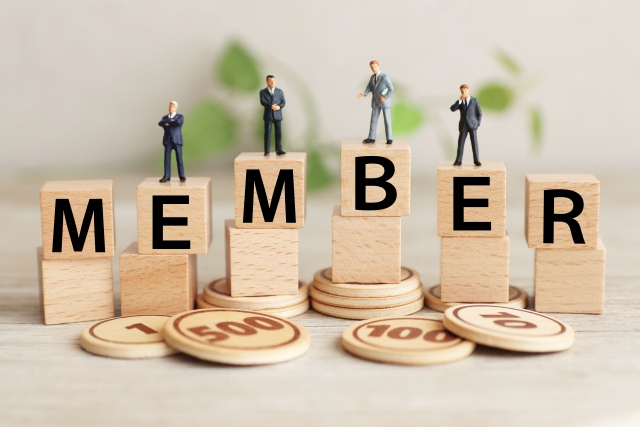 経営チームの構成とスキルを示すイメージ