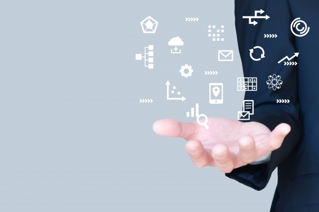 クラウドツールを活用した業務効率化のイメージ