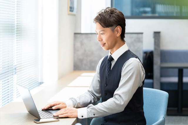 日々の事業資金繰りを調整するために役立つファクタリング活用術